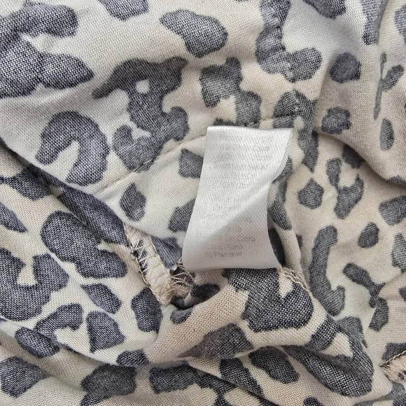 Nine West 2 Piece Leopard Animal Print Pajama Set Sleepwear Loungewear Sexy M - Picture 4 of 10